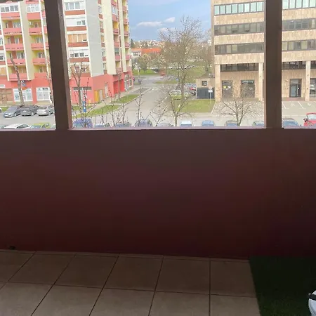 Apartman Danica Kutina Exterior photo