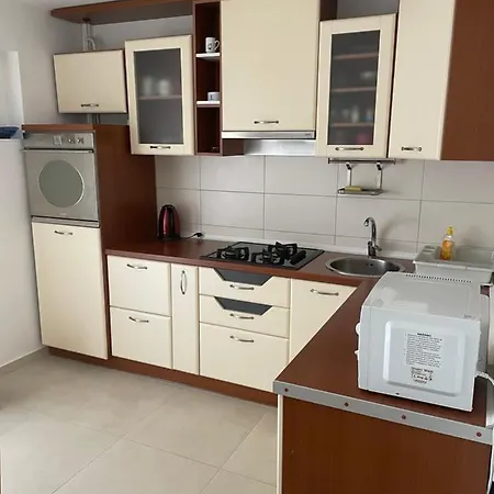 Apartman Danica Kutina Exterior photo